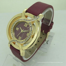 Relógio de pulseira Quatz Womans com pulseira de couro OEM barato